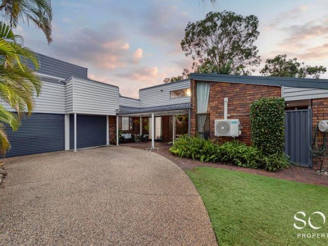 Renovated Wineries Estate Classic!