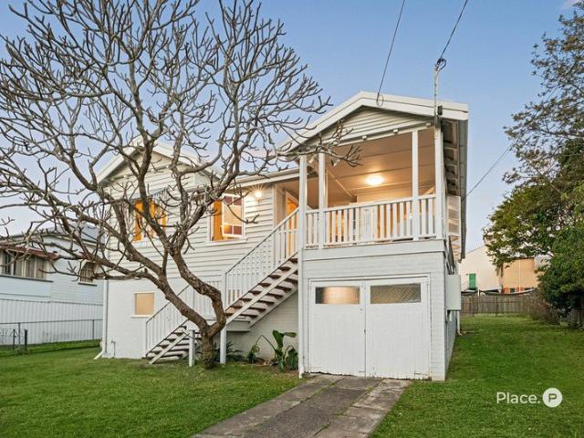 Renovated Character Home with Exceptional Future Potential on 810m²