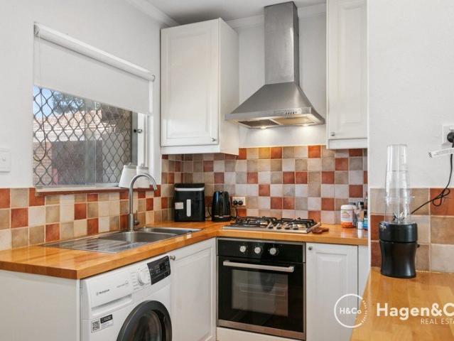 Renovated City Fringe Apartment with Lifestyle at Your Doorstep