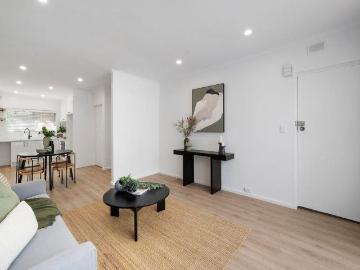 Renovated City Fringe Homette with Private Courtyard in Prestigious Unley