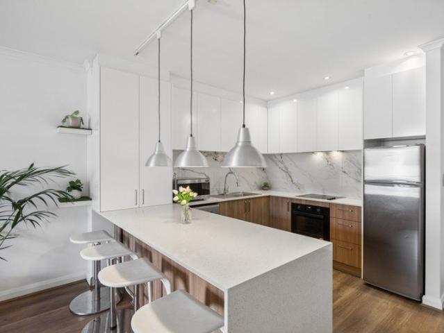 Renovated City Living with a Huge Outdoor Area