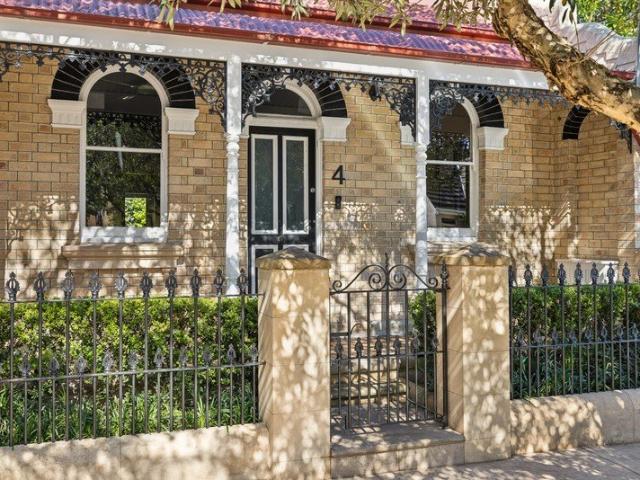 Renovated classic with leafy outdoor living