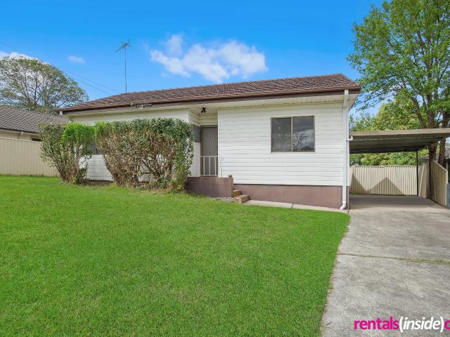 Renovated and Freshly Painted 3 Bedroom Family Home in Convenient Location: house to let in 154 Lucas Road, SEVEN HILLS NSW 2147 3 bed