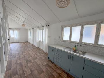 RENOVATED AND QUAINT UNIT IN CENTRAL LOCATION