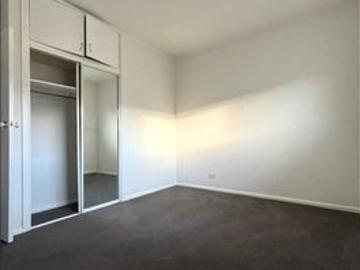 RENOVATED AND READY TO BE MOVED IN !