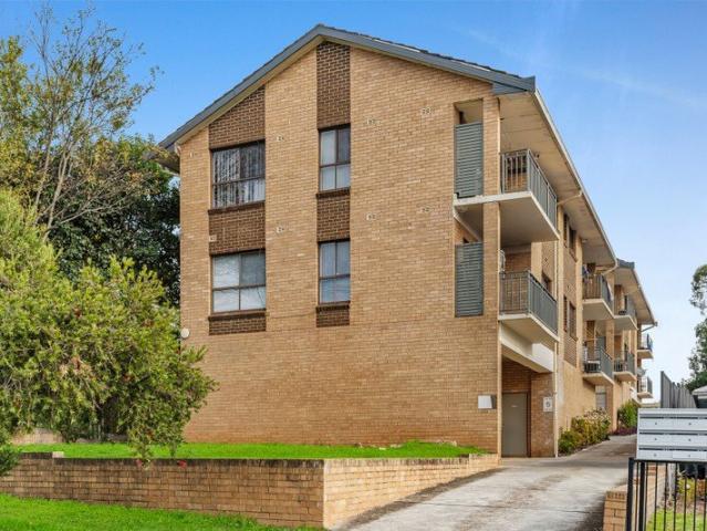 Renovated and ready to live in
