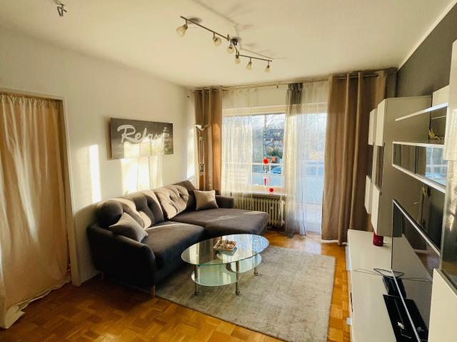 Renovated and well kept 1.5 room apartment with balcony in Trudering