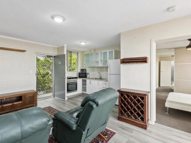 Renovated Apartment in a Prime Maylands Location