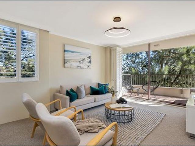 Renovated Apartment in Great Location