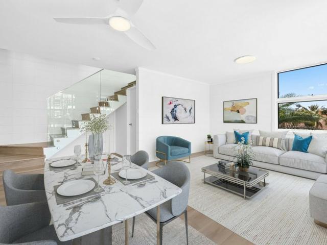 Renovated Beachside Apartment Moments from Mona Vale Beach