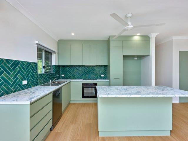 RENOVATED Beachside Living at Its Best! Unfurnished 3 Bedroom, Beachfront top floor unit!