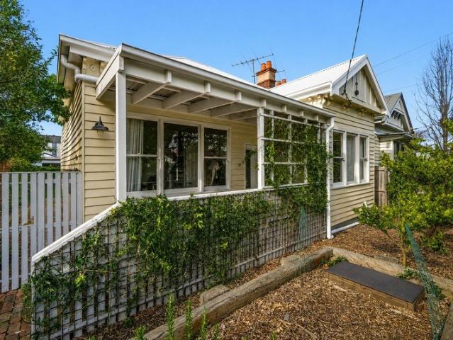 Renovated Beauty on Pakington Street