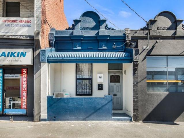 RENOVATED BRICK COTTAGE WITH CLASSIC CHARM IN THE HEART OF SOUTH MELBOURNE