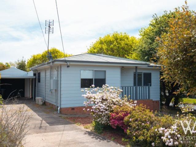 SPACIOUS HOME AVAILABLE NOW