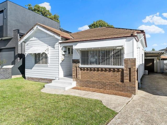 Renovated Gem with Sunlit Interiors & Detached Retreat | 450m to Joseph St Shops