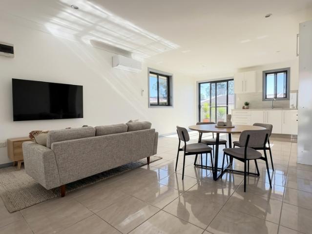 RENOVATED GRANNY FLAT