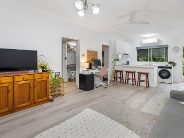 Renovated Ground Floor Apartment with Huge Private Courtyard & Low Body Corp