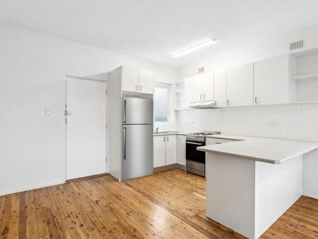 Renovated Ground Floor Apartment in a Convenient Cronulla Setting