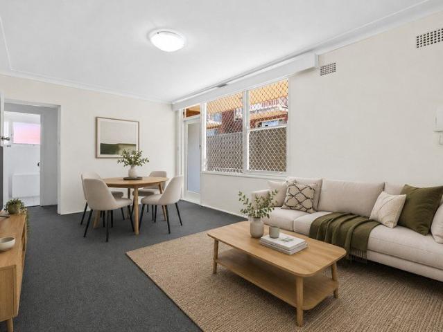 Renovated Ground Floor Apartment in a Convenient Ashfield Setting