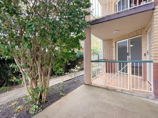 Renovated, Ground Floor, Beachside Unit