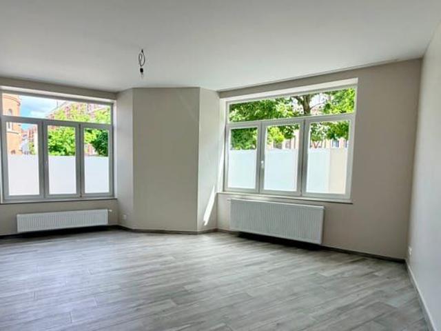 Renovated ground floor flat