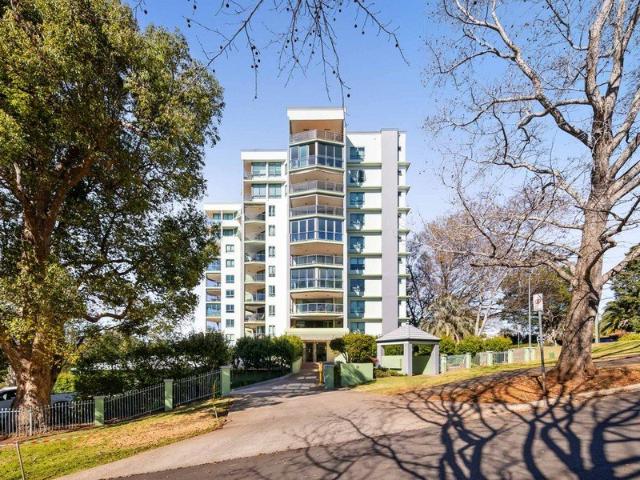 Renovated Ground Floor Living with an Enormous North/East Facing Deck