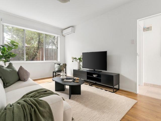 Renovated Ground Floor Living in the Heart of Brunswick East