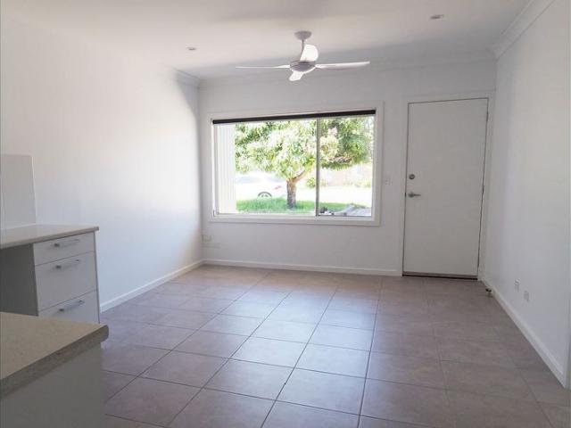RENOVATED GROUND FLOOR UNIT