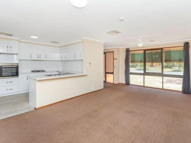 RENOVATED DELIGHT IN GLENFIELD PARK