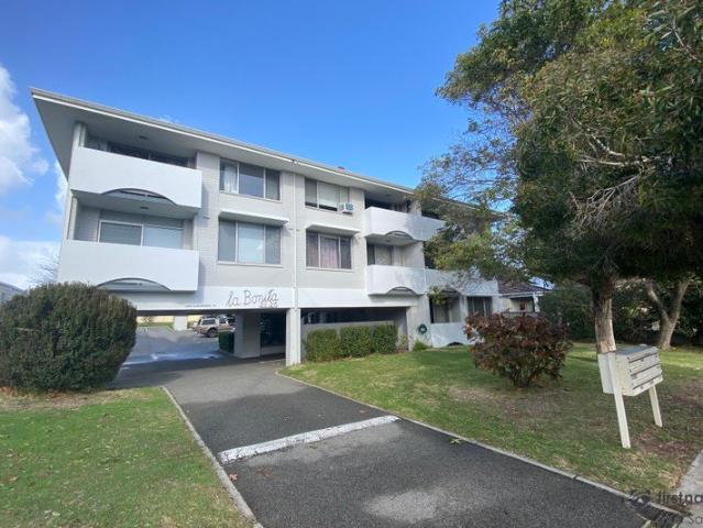 RENOVATED DELIGHT IN STUNNING LOCATION