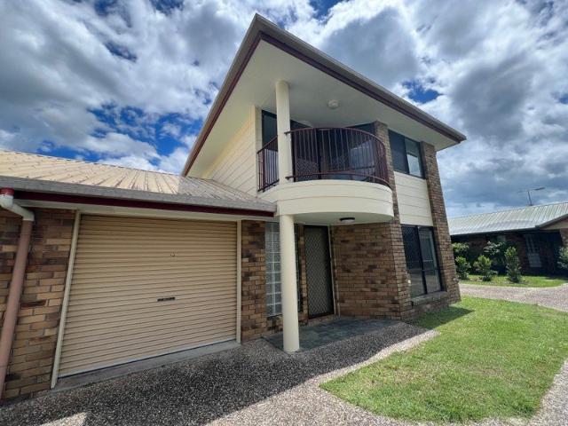 RENOVATED DUAL LEVEL UNIT