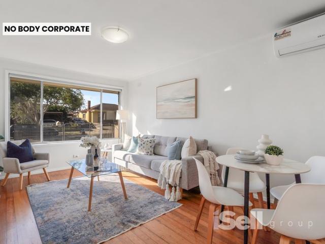 RENOVATED EASE WITH MODERN FINISHES & NO BODY CORPORATE