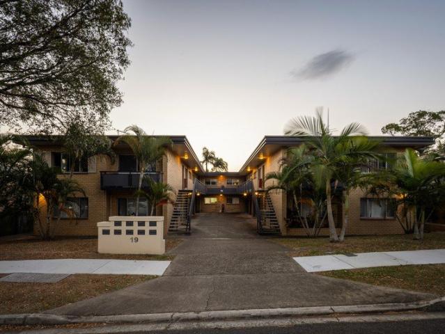 Renovated Elegance, Exceptional Convenience