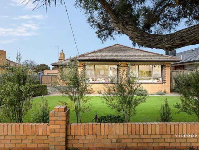 Renovated Elegance with Surprising Space