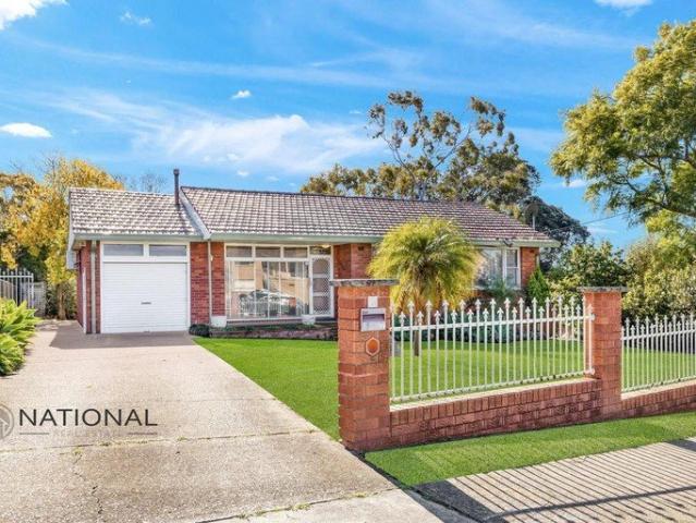 Renovated Four Bedroom Home + Study