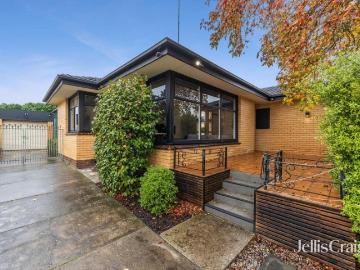Renovated family appeal in a convenient Ballarat North setting