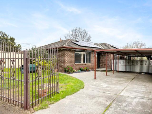 Renovated Family Comfort on a Generous Allotment