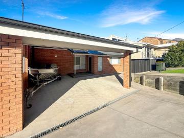 Cockle Creek, Newcastle - Air conditioning