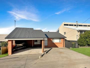 Cockle Creek, Newcastle - Air conditioning