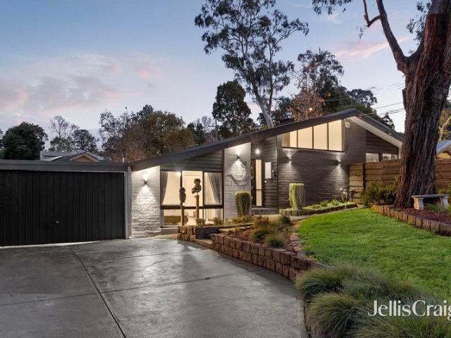 Renovated family entertainer in a prized parkside setting