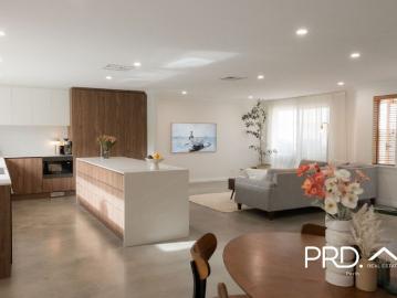 Renovated Family Home in Prime Manning Location