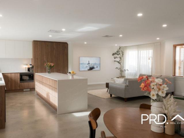 Renovated Family Home in Prime Manning Location