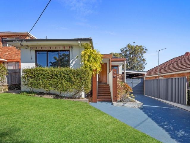 Renovated Family Home with Tranquil Backyard