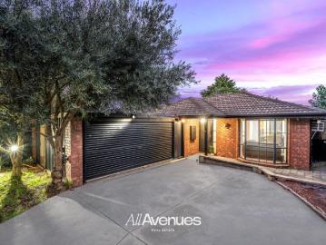 Renovated Family Home With Granny Flat For Extra Rental Income Potential!