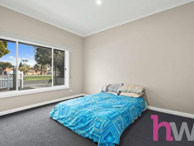 Renovated Family Home with Outdoor Entertaining & Garage