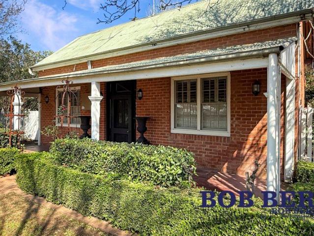 Renovated Family Home with Pool & Established Gardens