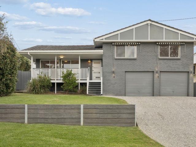 Renovated Family Home with Poolside Appeal