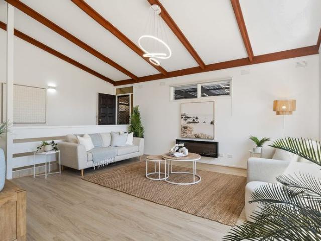 RENOVATED FAMILY LIVING