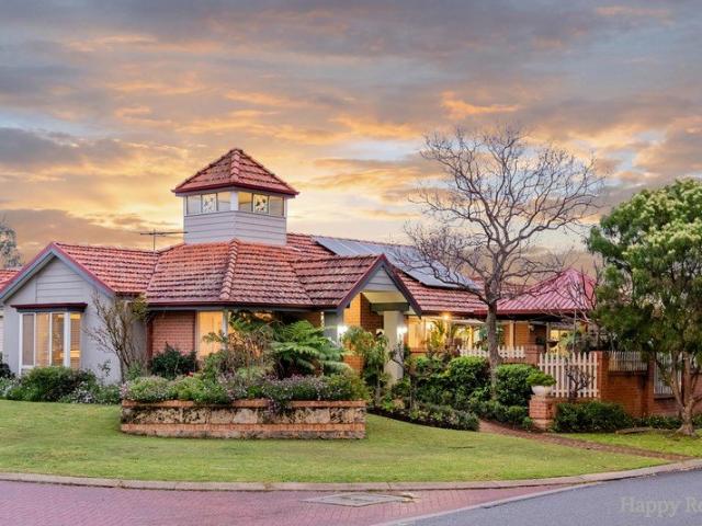 Renovated Family Living with High Ceilings & Beautiful backyard