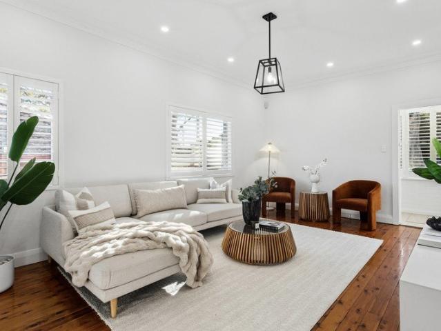 Renovated family retreat with bonus income studio on 581sqm